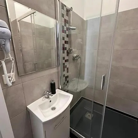 Golebia-genius Apartamento *