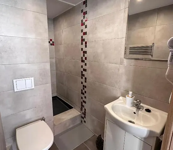 Golebia-genius شقة